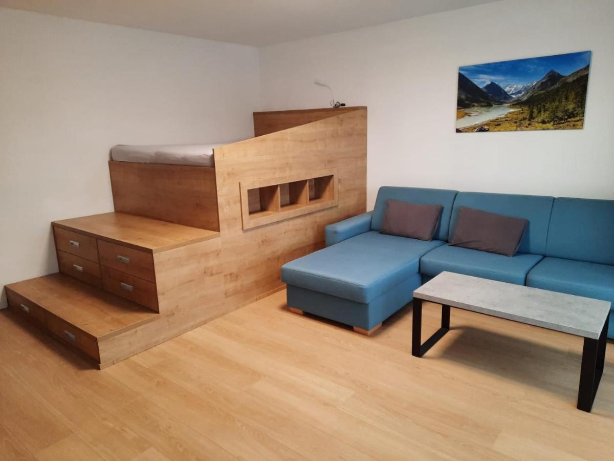 City Apartment بوبراد المظهر الخارجي الصورة